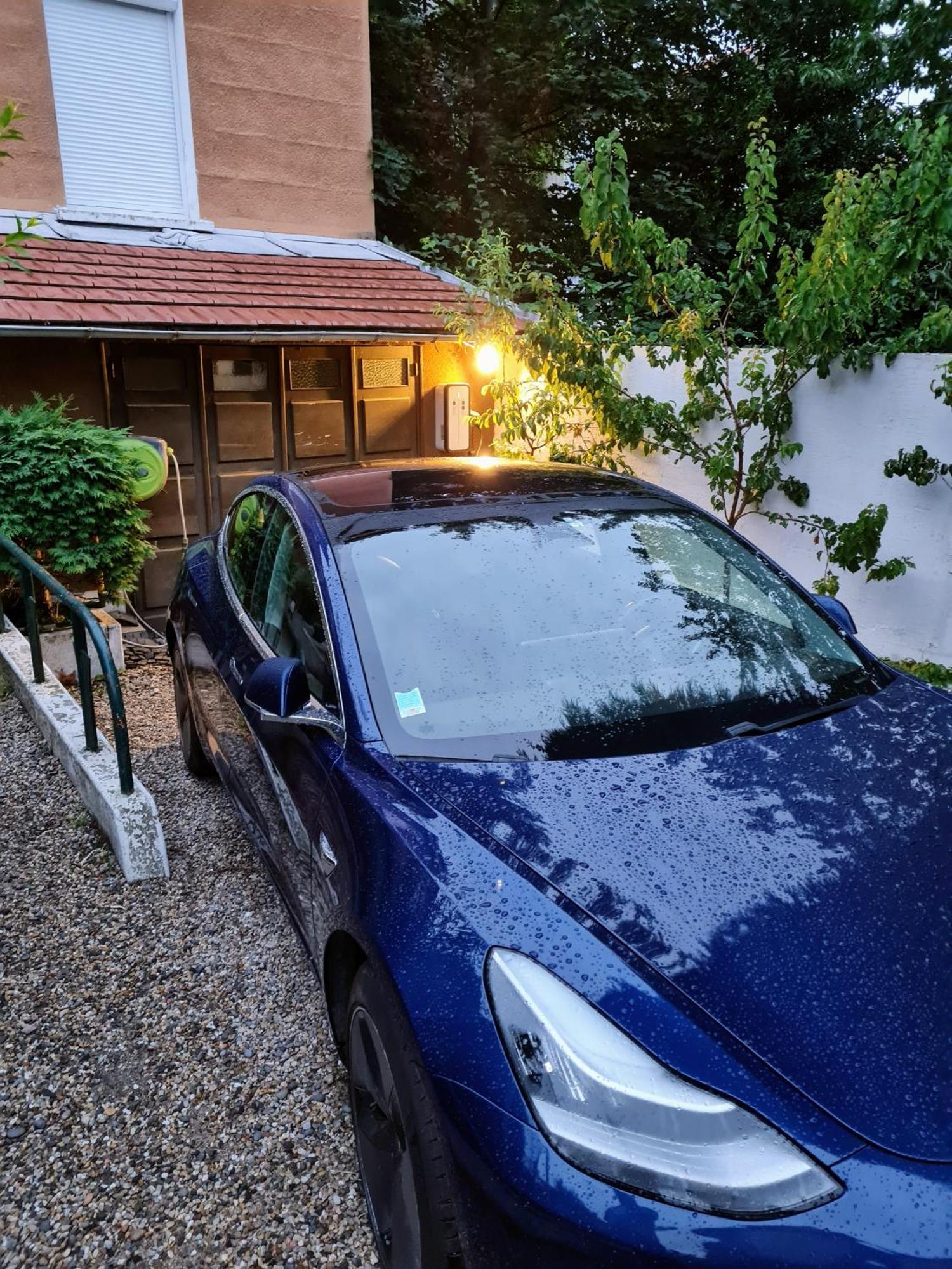 סן-אטיין Hote Stephanois Studio, Parking& Borne Electrique מראה חיצוני תמונה